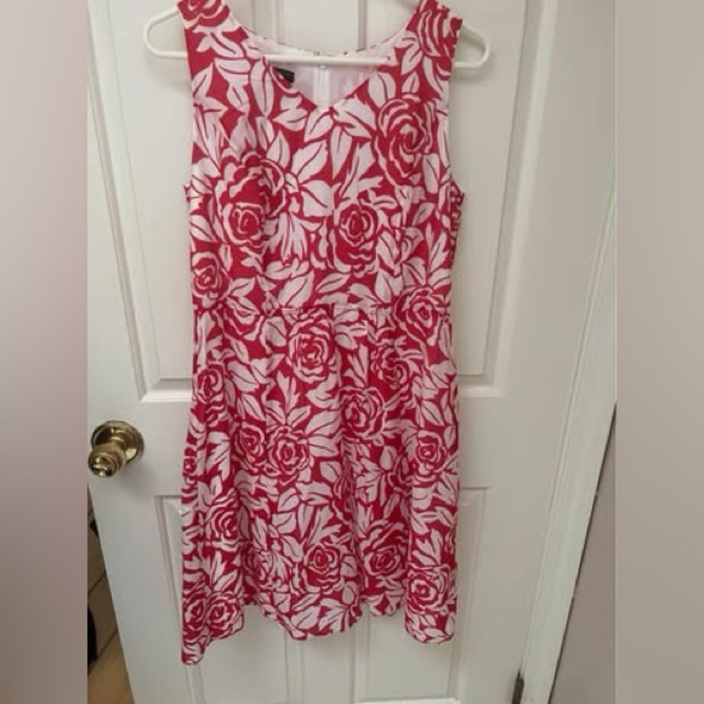 Talbots Red White Floral Sleeveless Dress Women's Size 8 Petite NWT